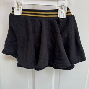 NWOT Garanimals 24M Girl Black and Gold Skater Mini Skort